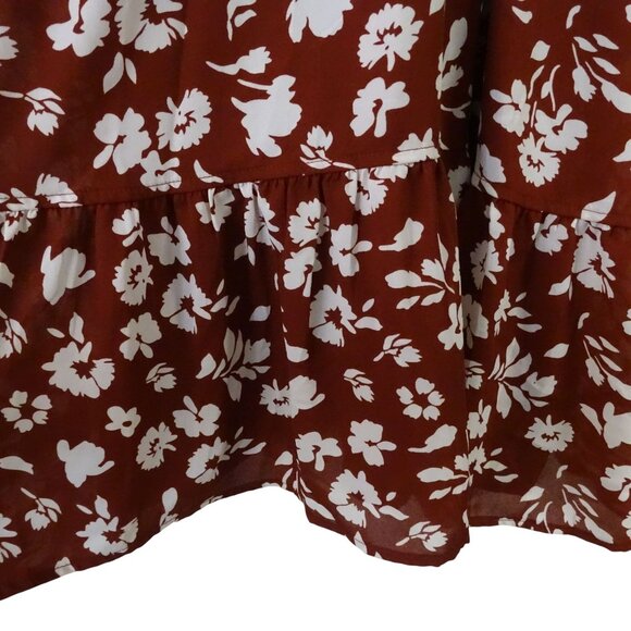 Dokotoo Women Red Floral Dress Size M Long Sleeve Low V-Neck Smocked Waist - Picture 4 of 13